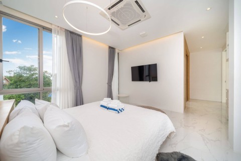 Аренда виллы с бассейном на Пхукете в Residence Villa A8, Банг Тао, дом с 3 спальнями, 350 м2